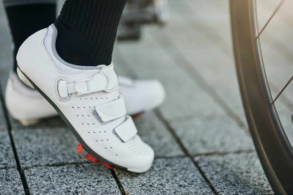 Comparatif des chaussures de gravel : quelles marques se démarquent ?