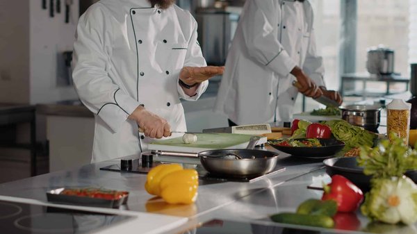 Dégustation et visites gastronomiques à Madrid : Explorer la cuisine locale
